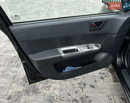 Черный Хендай Гетц, объемом двигателя 1.4 л и пробегом 95 тыс. км за 3900 $, фото 17 на Automoto.ua