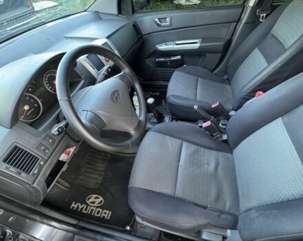Фиолетовый Хендай Гетц, объемом двигателя 1.4 л и пробегом 347 тыс. км за 4900 $, фото 4 на Automoto.ua