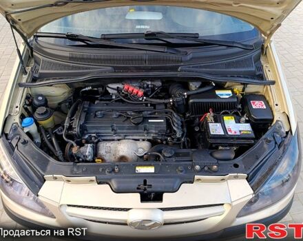 Коричневый Хендай Гетц, объемом двигателя 1.4 л и пробегом 208 тыс. км за 5000 $, фото 2 на Automoto.ua