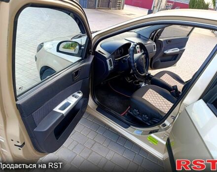 Коричневый Хендай Гетц, объемом двигателя 1.4 л и пробегом 208 тыс. км за 5000 $, фото 1 на Automoto.ua