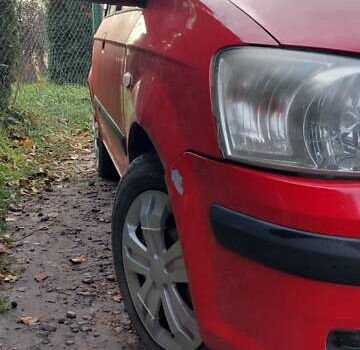 Красный Хендай Гетц, объемом двигателя 1.09 л и пробегом 241 тыс. км за 2900 $, фото 1 на Automoto.ua