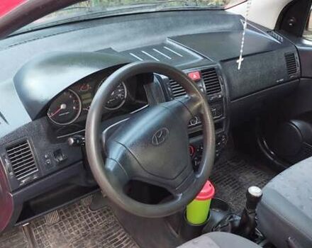 Красный Хендай Гетц, объемом двигателя 1.09 л и пробегом 241 тыс. км за 2900 $, фото 14 на Automoto.ua