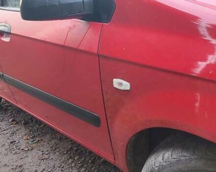 Красный Хендай Гетц, объемом двигателя 1.09 л и пробегом 241 тыс. км за 2900 $, фото 3 на Automoto.ua