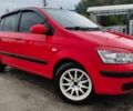 Красный Хендай Гетц, объемом двигателя 1.6 л и пробегом 225 тыс. км за 3999 $, фото 1 на Automoto.ua