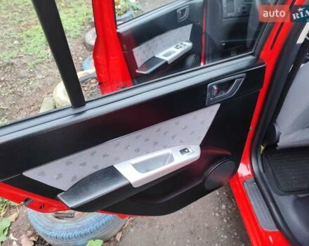 Червоний Хендай Гетц, об'ємом двигуна 1.34 л та пробігом 190 тис. км за 4500 $, фото 14 на Automoto.ua