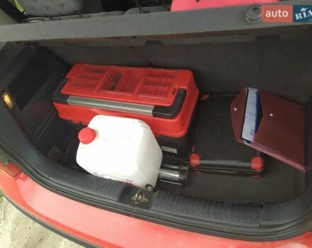 Красный Хендай Гетц, объемом двигателя 1.4 л и пробегом 180 тыс. км за 3000 $, фото 11 на Automoto.ua