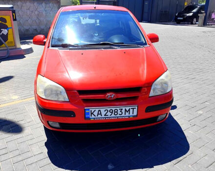 Красный Хендай Гетц, объемом двигателя 1.6 л и пробегом 200 тыс. км за 4200 $, фото 1 на Automoto.ua