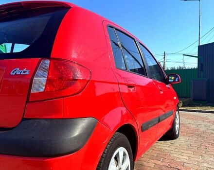 Красный Хендай Гетц, объемом двигателя 1.4 л и пробегом 105 тыс. км за 5500 $, фото 1 на Automoto.ua