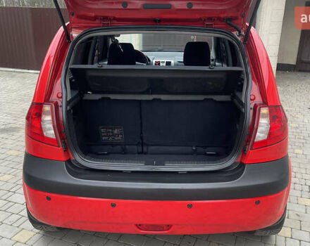 Красный Хендай Гетц, объемом двигателя 1.4 л и пробегом 200 тыс. км за 5500 $, фото 10 на Automoto.ua