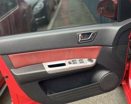 Червоний Хендай Гетц, об'ємом двигуна 1.6 л та пробігом 228 тис. км за 5200 $, фото 10 на Automoto.ua