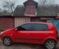 Красный Хендай Гетц, объемом двигателя 1.6 л и пробегом 225 тыс. км за 3800 $, фото 1 на Automoto.ua