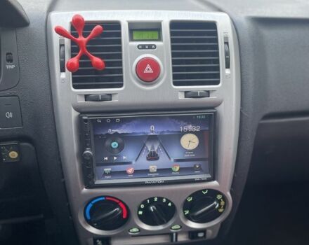 Червоний Хендай Гетц, об'ємом двигуна 1.4 л та пробігом 201 тис. км за 5000 $, фото 21 на Automoto.ua