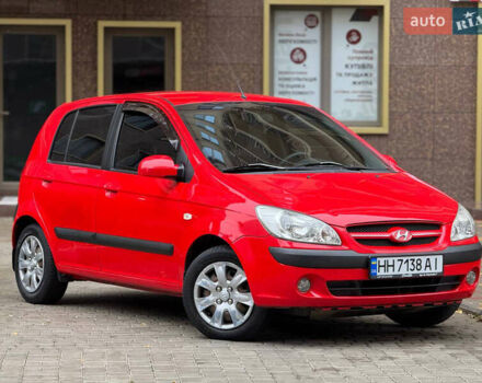 Красный Хендай Гетц, объемом двигателя 1.4 л и пробегом 188 тыс. км за 5500 $, фото 4 на Automoto.ua
