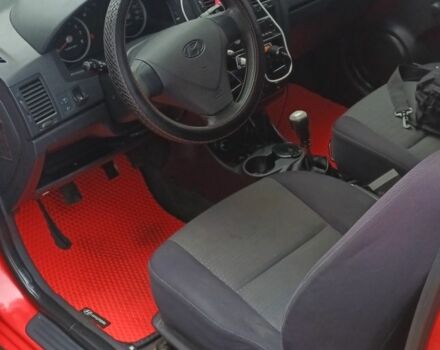 Хендай Гетц 2006 в Буче на Automoto.ua Красный Хендай Гетц, объемом двигателя 1.1 л и пробегом 207 тыс. км за 3400 $, фото 10 на Automoto.ua