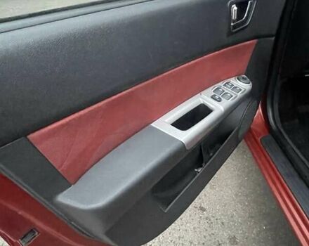 Красный Хендай Гетц, объемом двигателя 1.4 л и пробегом 197 тыс. км за 5750 $, фото 3 на Automoto.ua