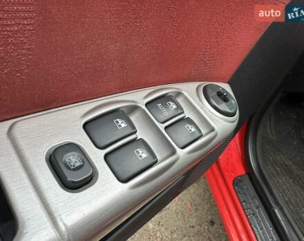 Красный Хендай Гетц, объемом двигателя 1.4 л и пробегом 201 тыс. км за 5600 $, фото 12 на Automoto.ua