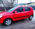 Красный Хендай Гетц, объемом двигателя 1.6 л и пробегом 200 тыс. км за 4600 $, фото 1 на Automoto.ua