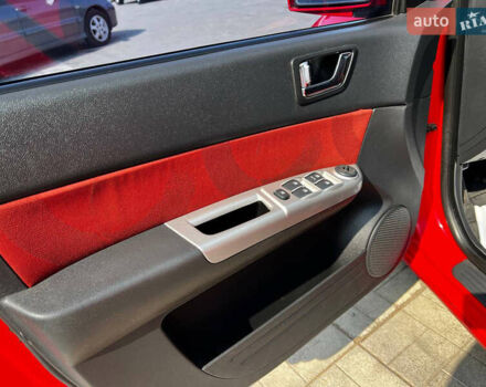 Хендай Гетц 2006 у Дніпро (Дніпропетровську) на Automoto.ua Червоний Хендай Гетц, об'ємом двигуна 1.4 л та пробігом 210 тис. км за 4799 $, фото 7 на Automoto.ua