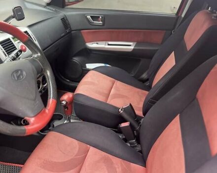 Червоний Хендай Гетц, об'ємом двигуна 1.6 л та пробігом 228 тис. км за 5200 $, фото 5 на Automoto.ua