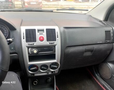 Хендай Гетц 2006 у Вінниці на Automoto.ua Червоний Хендай Гетц, об'ємом двигуна 1.4 л та пробігом 250 тис. км за 3000 $, фото 4 на Automoto.ua