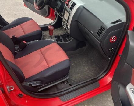 Червоний Хендай Гетц, об'ємом двигуна 1.4 л та пробігом 201 тис. км за 5000 $, фото 16 на Automoto.ua