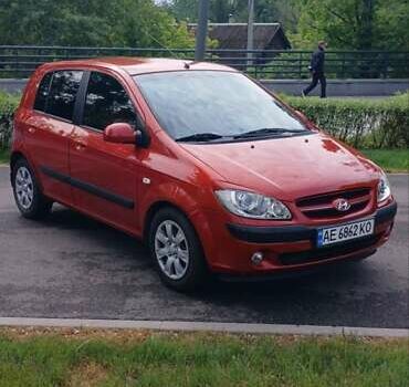 Красный Хендай Гетц, объемом двигателя 1.4 л и пробегом 197 тыс. км за 4600 $, фото 1 на Automoto.ua