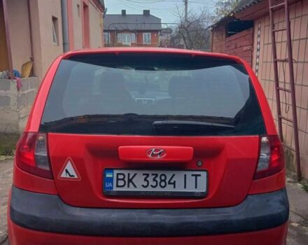 Красный Хендай Гетц, объемом двигателя 1.6 л и пробегом 225 тыс. км за 3800 $, фото 2 на Automoto.ua