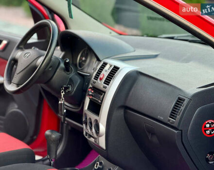 Красный Хендай Гетц, объемом двигателя 1.6 л и пробегом 170 тыс. км за 5999 $, фото 12 на Automoto.ua