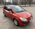 Красный Хендай Гетц, объемом двигателя 1.6 л и пробегом 175 тыс. км за 5550 $, фото 1 на Automoto.ua