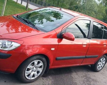Красный Хендай Гетц, объемом двигателя 1.4 л и пробегом 197 тыс. км за 4600 $, фото 3 на Automoto.ua