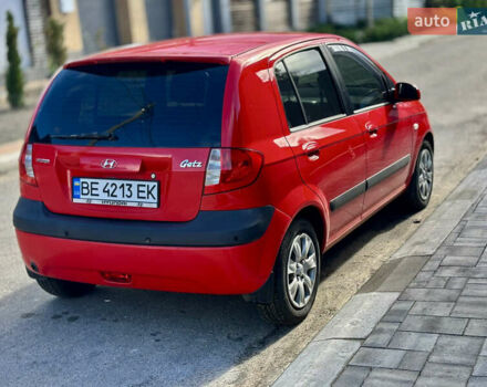 Красный Хендай Гетц, объемом двигателя 1.39 л и пробегом 144 тыс. км за 5899 $, фото 6 на Automoto.ua