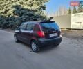 Червоний Хендай Гетц, об'ємом двигуна 1.4 л та пробігом 200 тис. км за 3900 $, фото 5 на Automoto.ua
