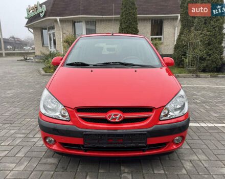 Красный Хендай Гетц, объемом двигателя 1.4 л и пробегом 144 тыс. км за 5499 $, фото 1 на Automoto.ua