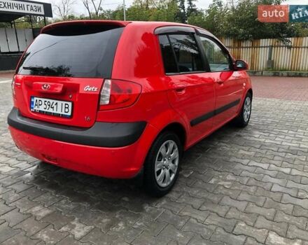 Червоний Хендай Гетц, об'ємом двигуна 1.6 л та пробігом 144 тис. км за 6300 $, фото 3 на Automoto.ua