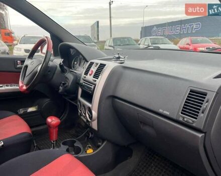 Червоний Хендай Гетц, об'ємом двигуна 1.4 л та пробігом 159 тис. км за 6440 $, фото 33 на Automoto.ua