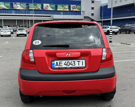 Червоний Хендай Гетц, об'ємом двигуна 1.6 л та пробігом 180 тис. км за 5990 $, фото 3 на Automoto.ua