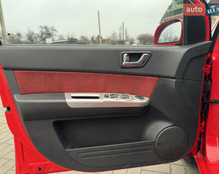 Красный Хендай Гетц, объемом двигателя 1.4 л и пробегом 143 тыс. км за 5500 $, фото 9 на Automoto.ua