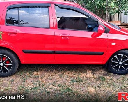 Красный Хендай Гетц, объемом двигателя 1.6 л и пробегом 134 тыс. км за 5200 $, фото 4 на Automoto.ua