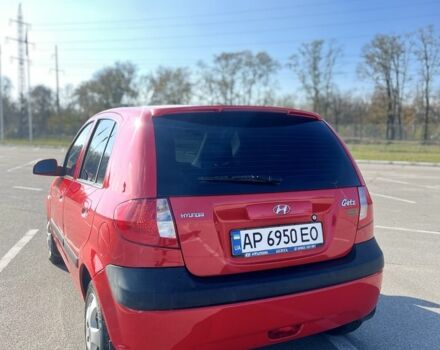 Красный Хендай Гетц, объемом двигателя 1.4 л и пробегом 150 тыс. км за 4599 $, фото 3 на Automoto.ua