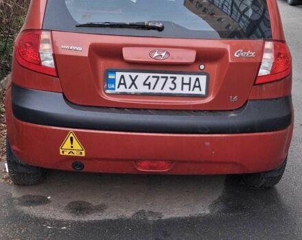 Красный Хендай Гетц, объемом двигателя 1.4 л и пробегом 148 тыс. км за 4400 $, фото 1 на Automoto.ua