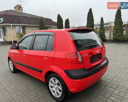 Красный Хендай Гетц, объемом двигателя 1.4 л и пробегом 143 тыс. км за 5500 $, фото 4 на Automoto.ua