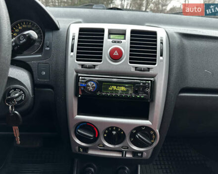 Красный Хендай Гетц, объемом двигателя 1.4 л и пробегом 162 тыс. км за 4999 $, фото 24 на Automoto.ua