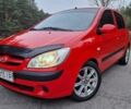 Красный Хендай Гетц, объемом двигателя 1.4 л и пробегом 244 тыс. км за 4450 $, фото 1 на Automoto.ua