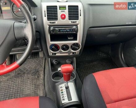 Червоний Хендай Гетц, об'ємом двигуна 1.4 л та пробігом 159 тис. км за 6440 $, фото 24 на Automoto.ua