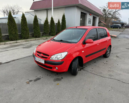 Червоний Хендай Гетц, об'ємом двигуна 1.4 л та пробігом 67 тис. км за 6000 $, фото 1 на Automoto.ua