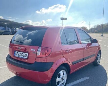 Красный Хендай Гетц, объемом двигателя 1.4 л и пробегом 150 тыс. км за 4599 $, фото 2 на Automoto.ua