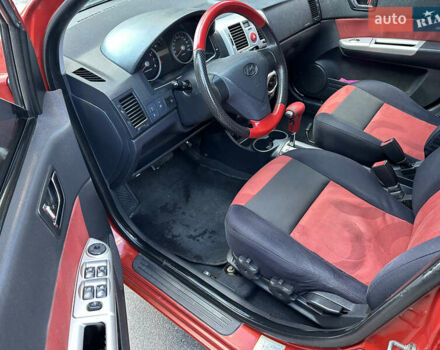 Красный Хендай Гетц, объемом двигателя 1.4 л и пробегом 157 тыс. км за 4899 $, фото 20 на Automoto.ua