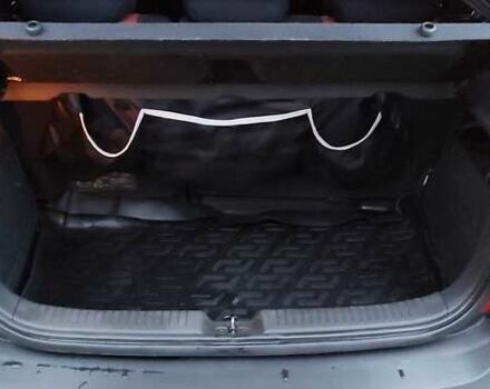 Красный Хендай Гетц, объемом двигателя 1.6 л и пробегом 106 тыс. км за 5900 $, фото 11 на Automoto.ua