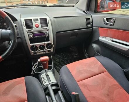 Красный Хендай Гетц, объемом двигателя 1.4 л и пробегом 189 тыс. км за 4950 $, фото 11 на Automoto.ua