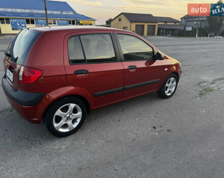 Красный Хендай Гетц, объемом двигателя 1.1 л и пробегом 136 тыс. км за 4499 $, фото 4 на Automoto.ua